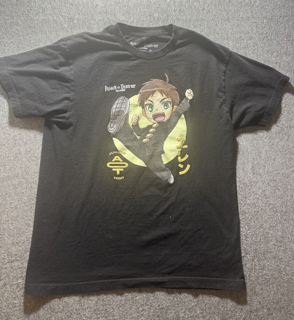 Attack On Titan Junior High Mens Large Black Tee Shirt